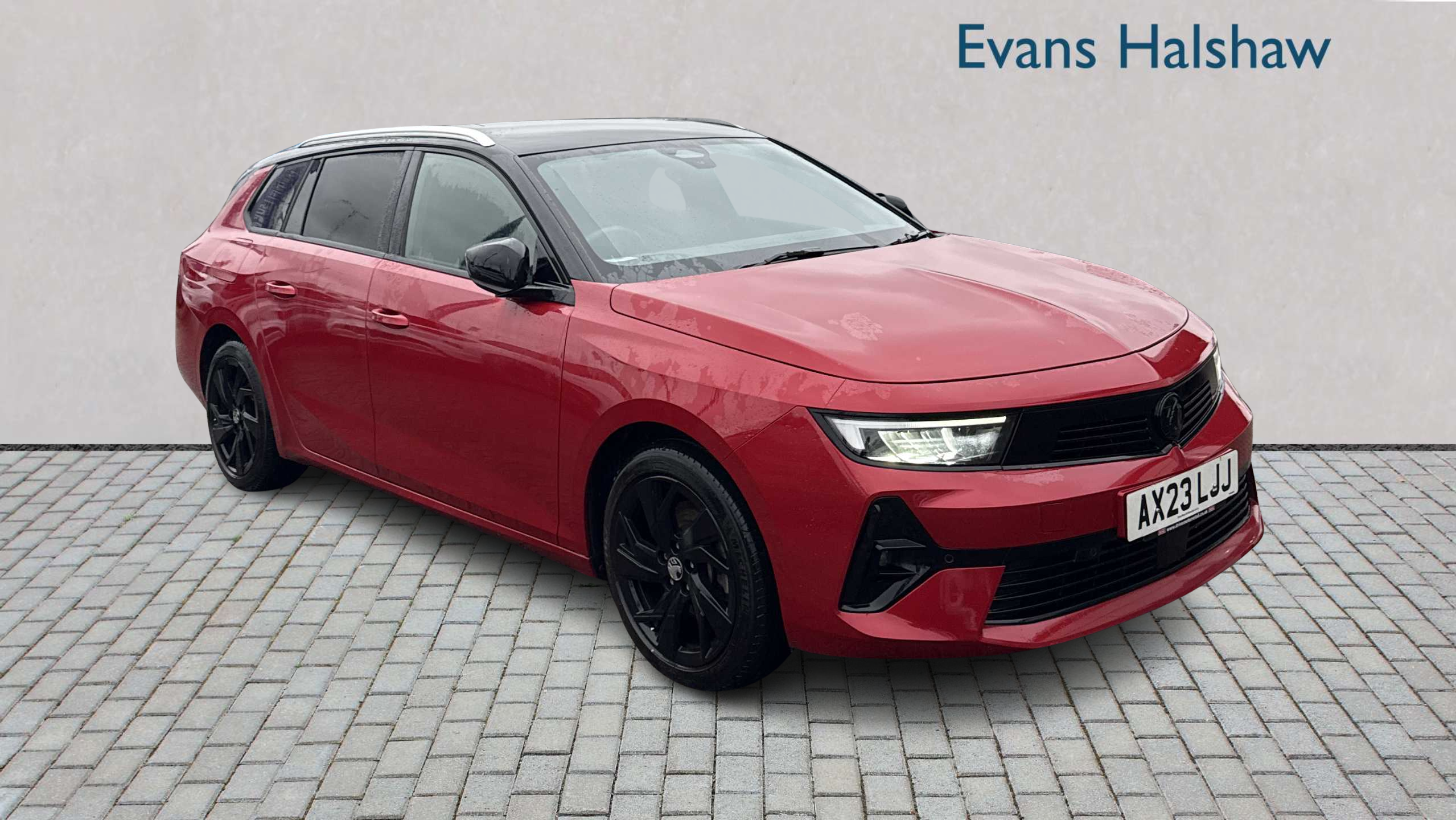 Main listing image - Vauxhall Astra Sports Tourer