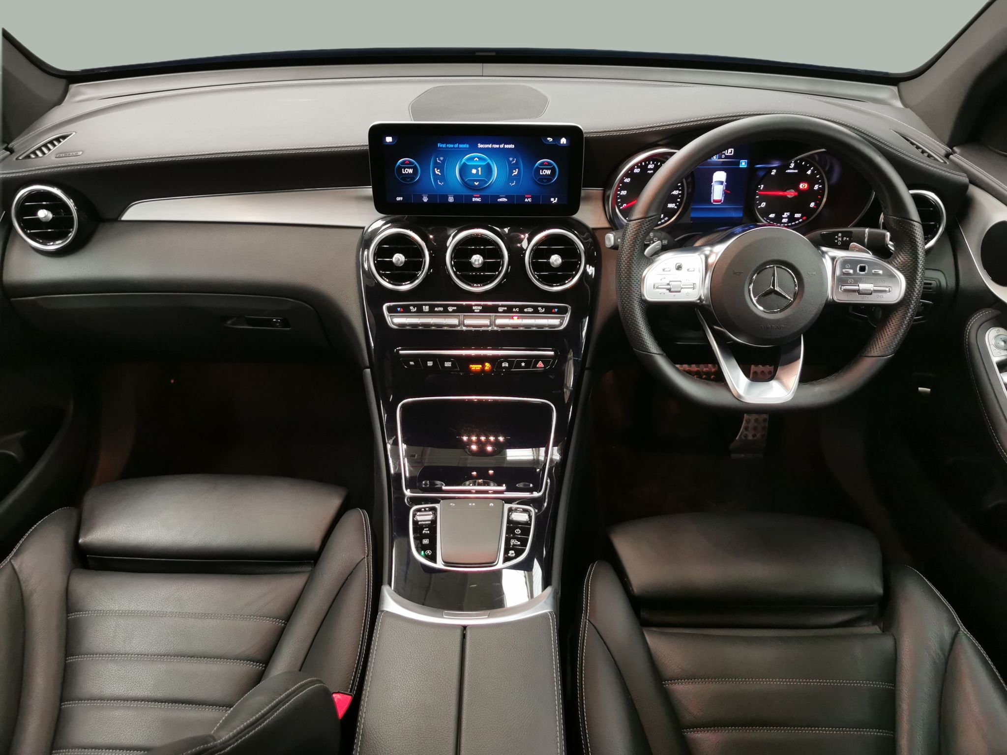 Main listing image - Mercedes-Benz GLC