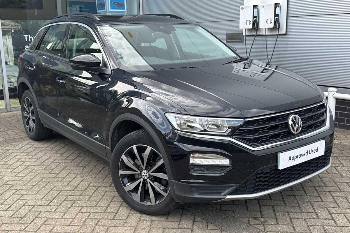 Main listing image - Volkswagen T-Roc