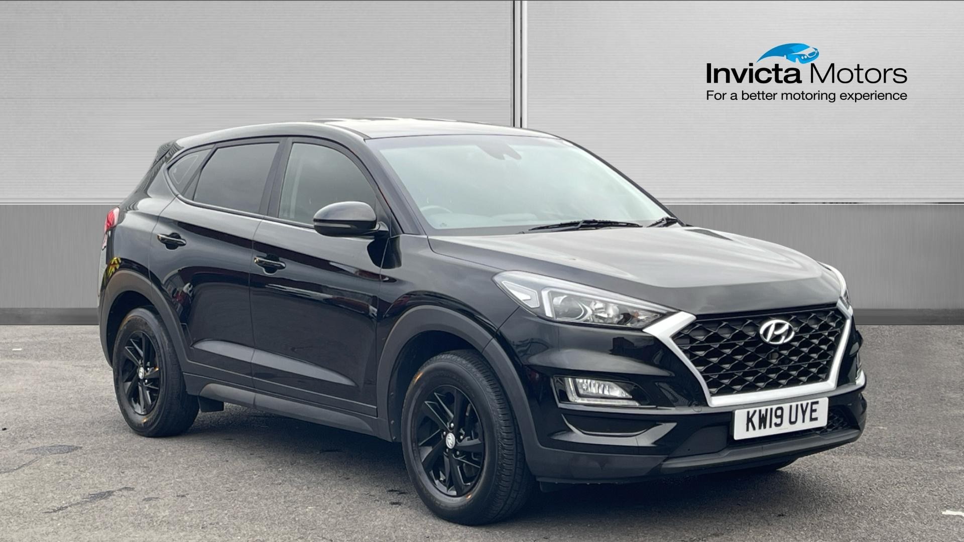 Main listing image - Hyundai Tucson