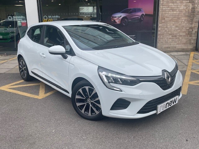 Main listing image - Renault Clio