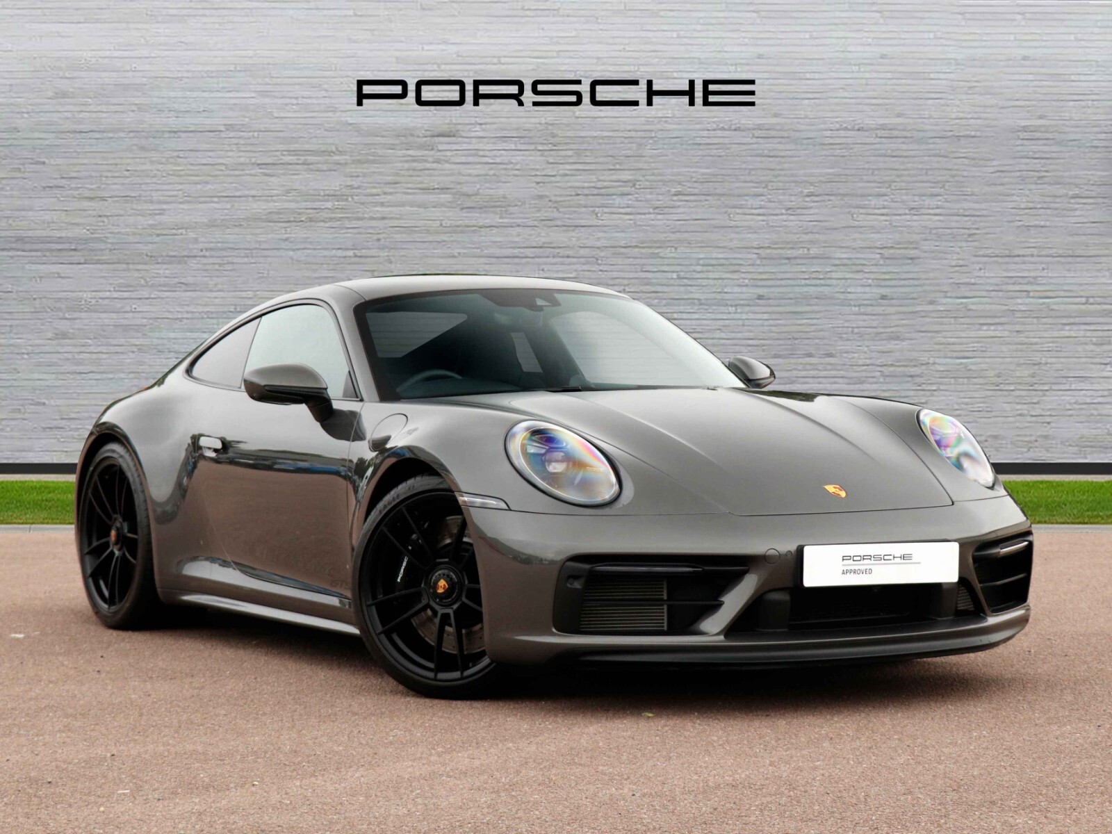 Main listing image - Porsche 911