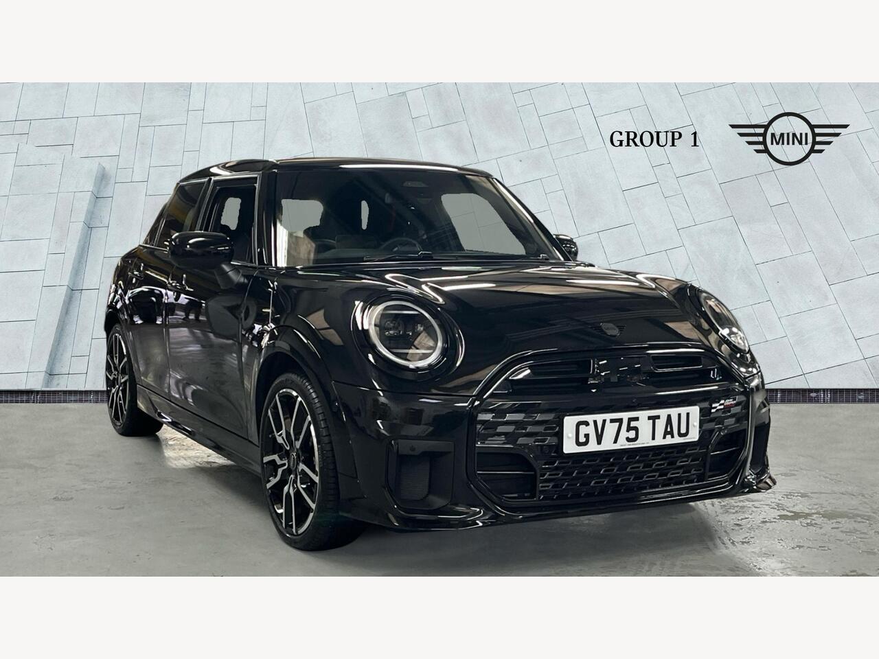 Main listing image - MINI Hatchback 5dr