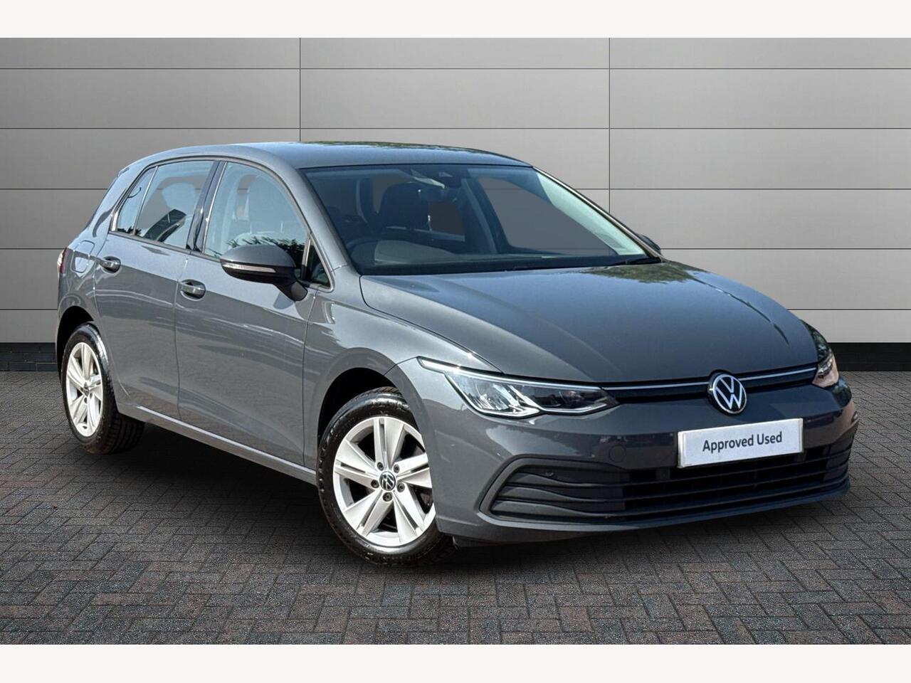 Main listing image - Volkswagen Golf