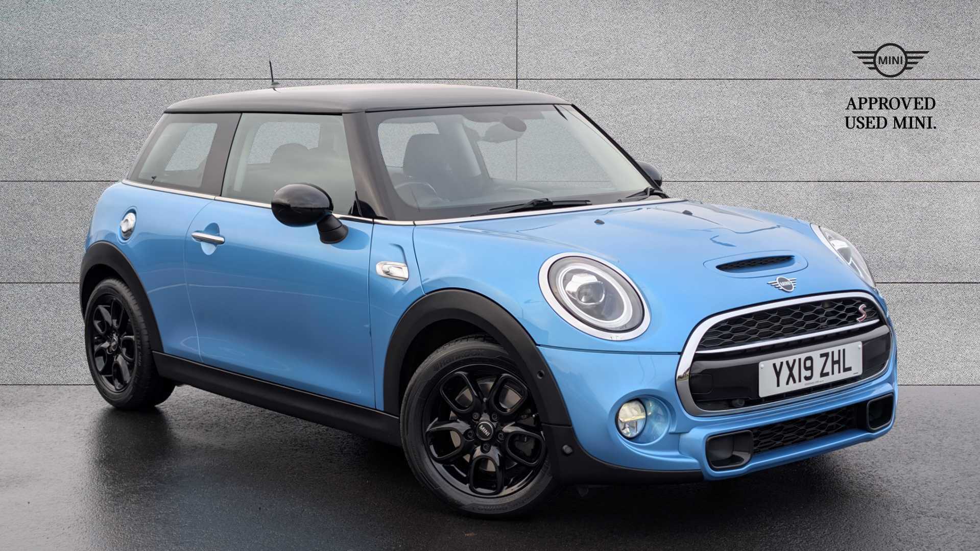 Main listing image - MINI Hatchback