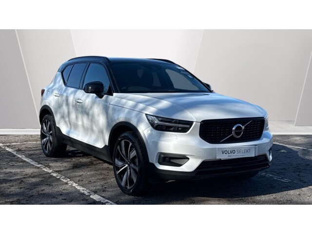 Main listing image - Volvo XC40 Recharge