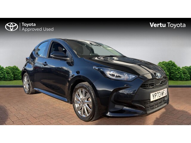 Main listing image - Toyota Yaris
