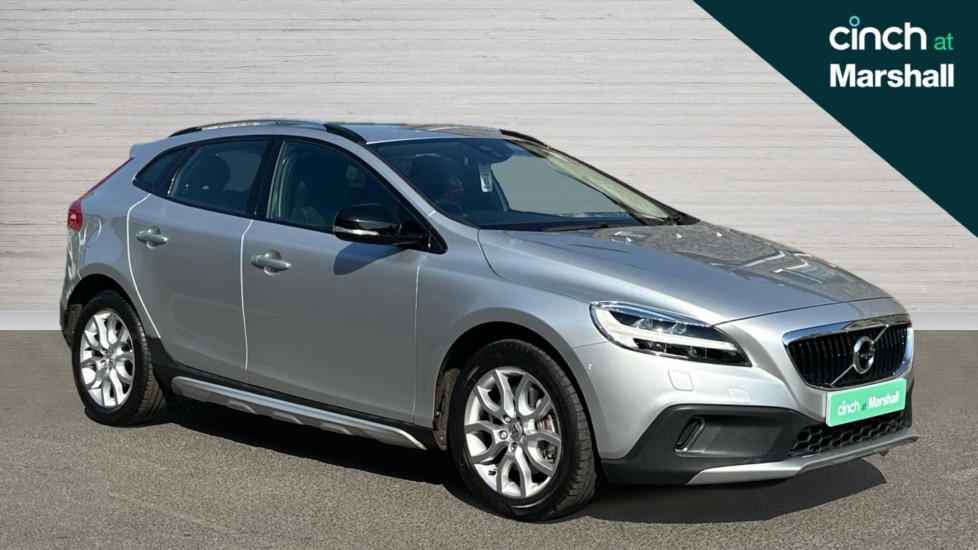 Main listing image - Volvo V40 Cross Country