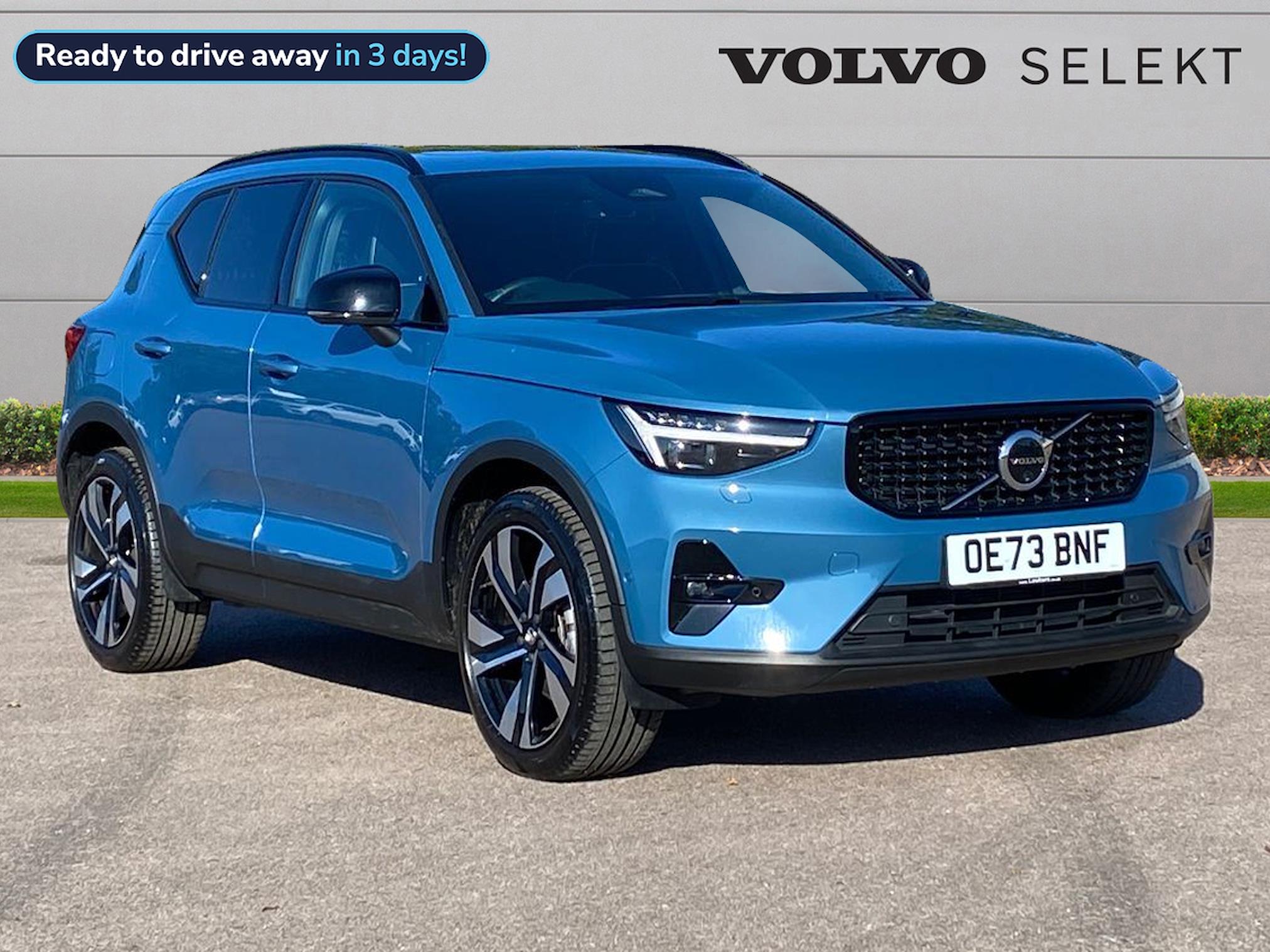 Main listing image - Volvo XC40