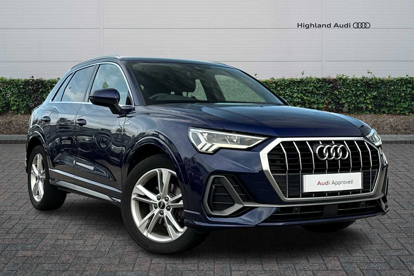 Main listing image - Audi Q3