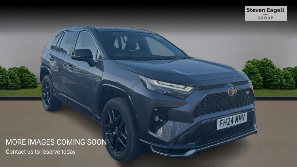 Main listing image - Toyota RAV4