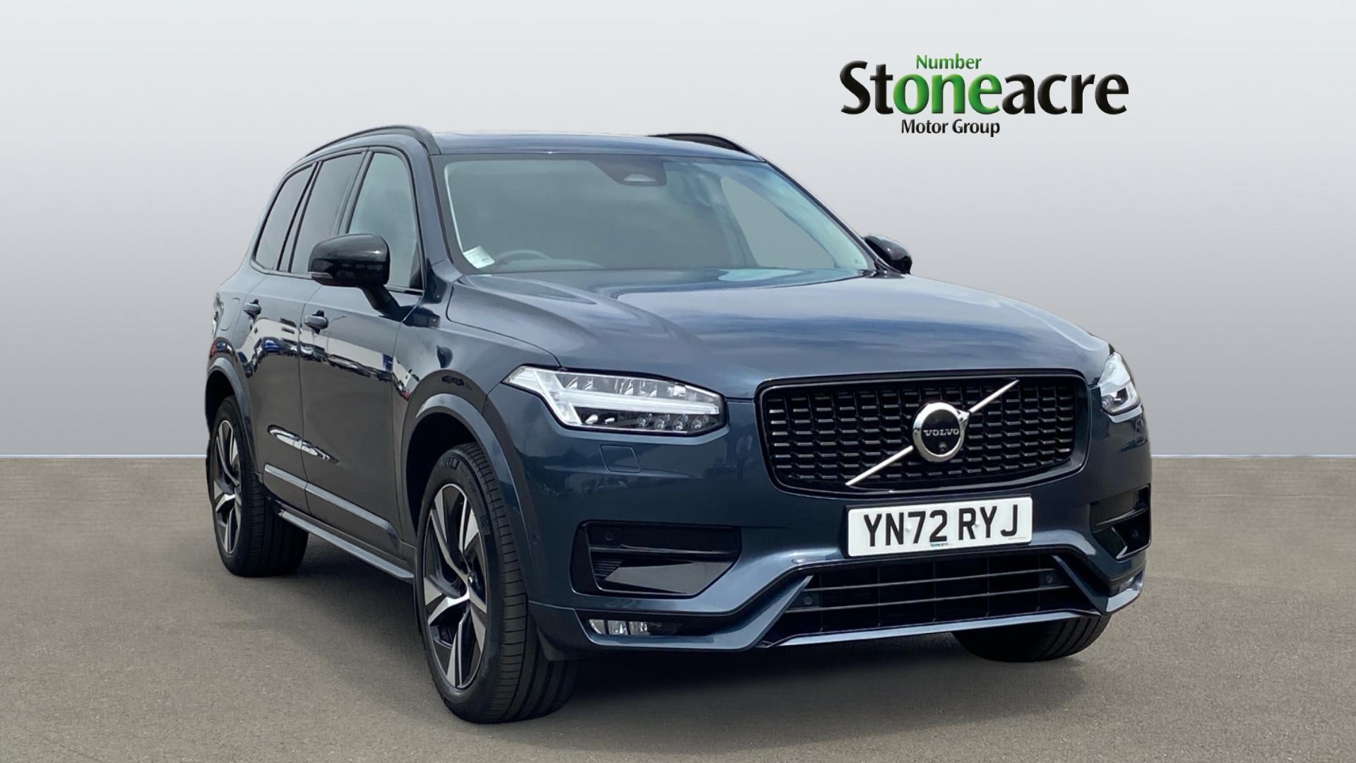 Main listing image - Volvo XC90
