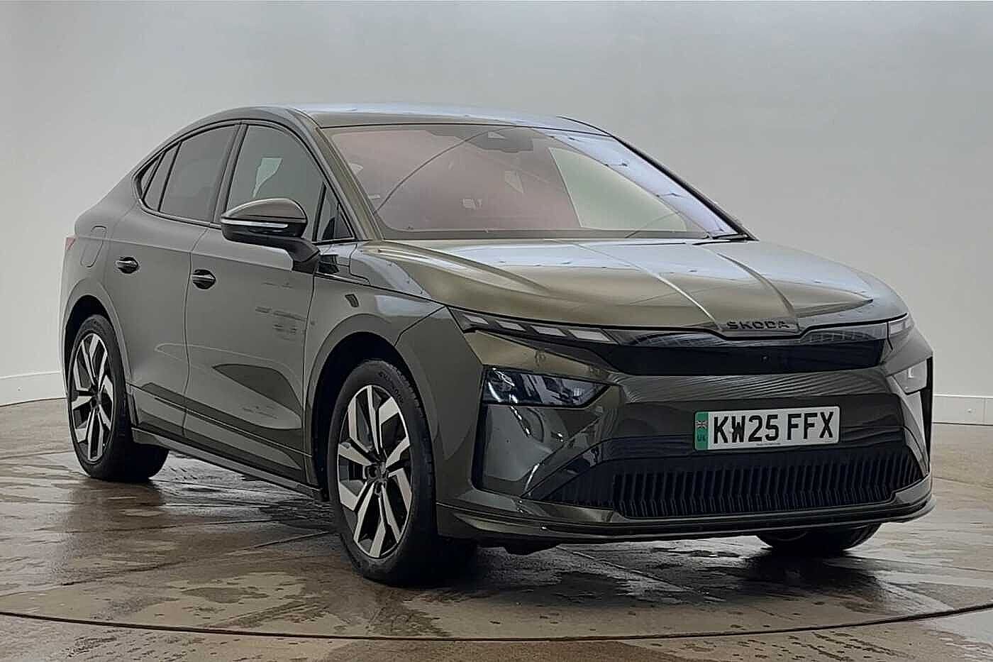 Main listing image - Skoda Enyaq