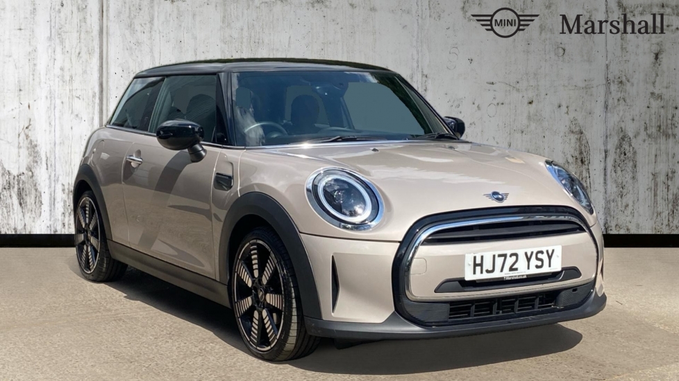 Main listing image - MINI Hatchback