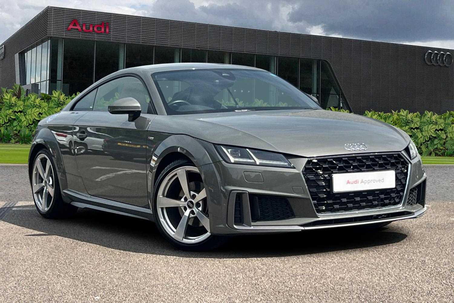Main listing image - Audi TT