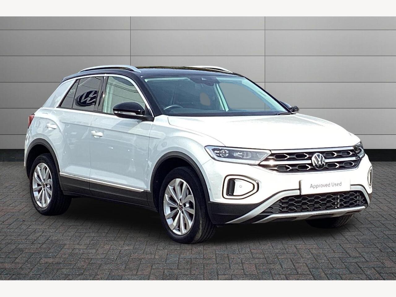 Main listing image - Volkswagen T-Roc