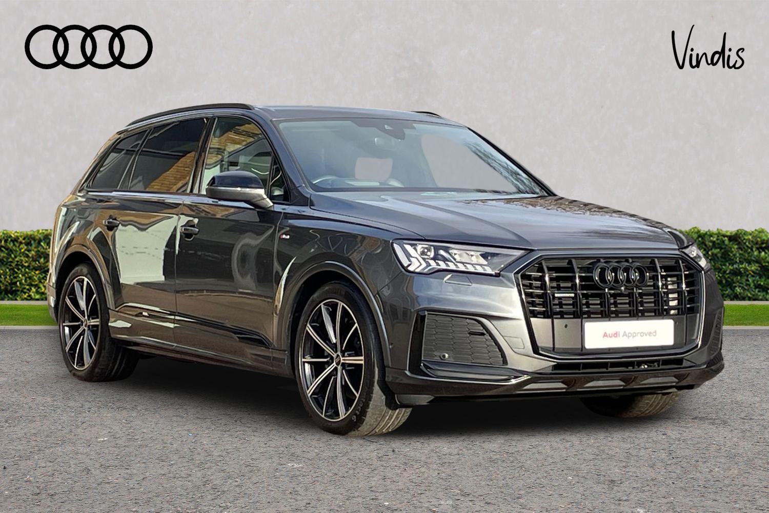 Main listing image - Audi Q7