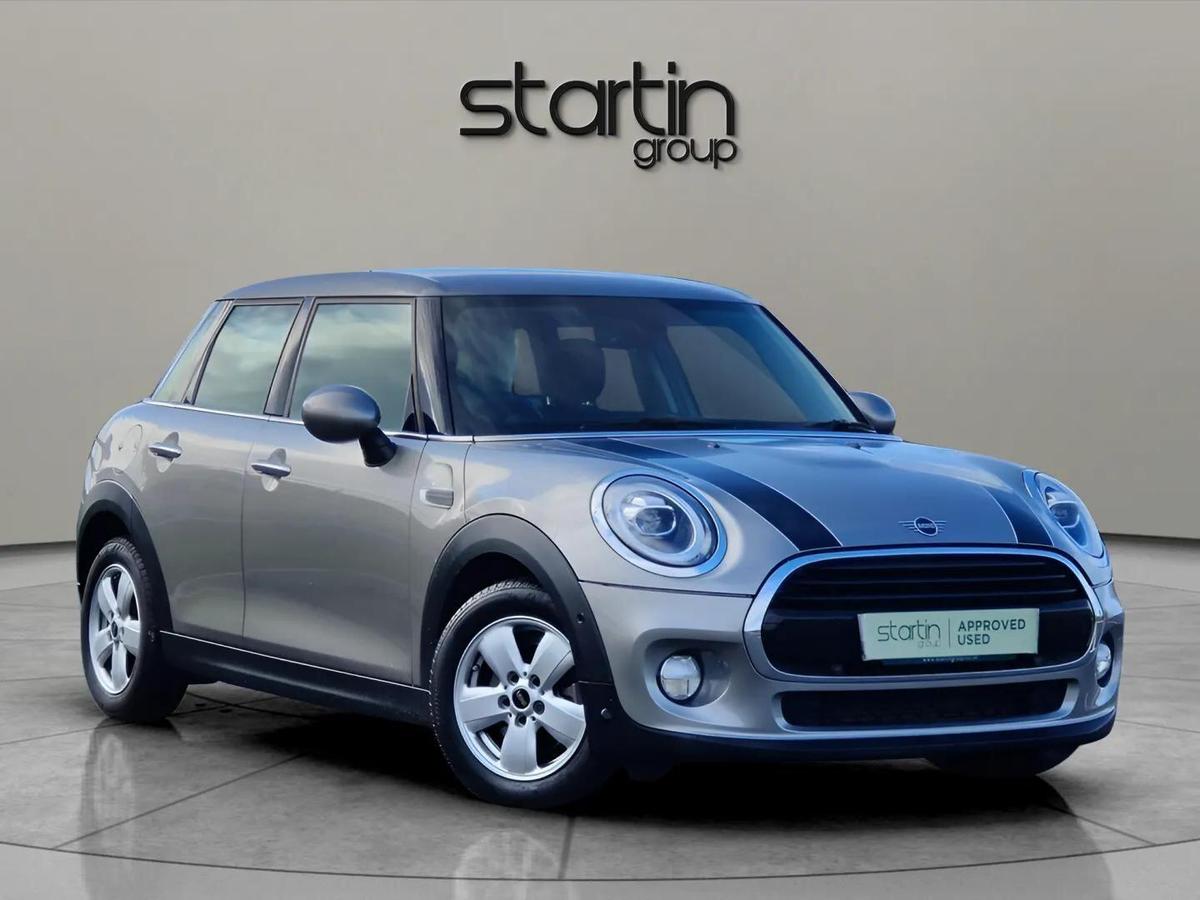 Main listing image - MINI Hatchback 5dr