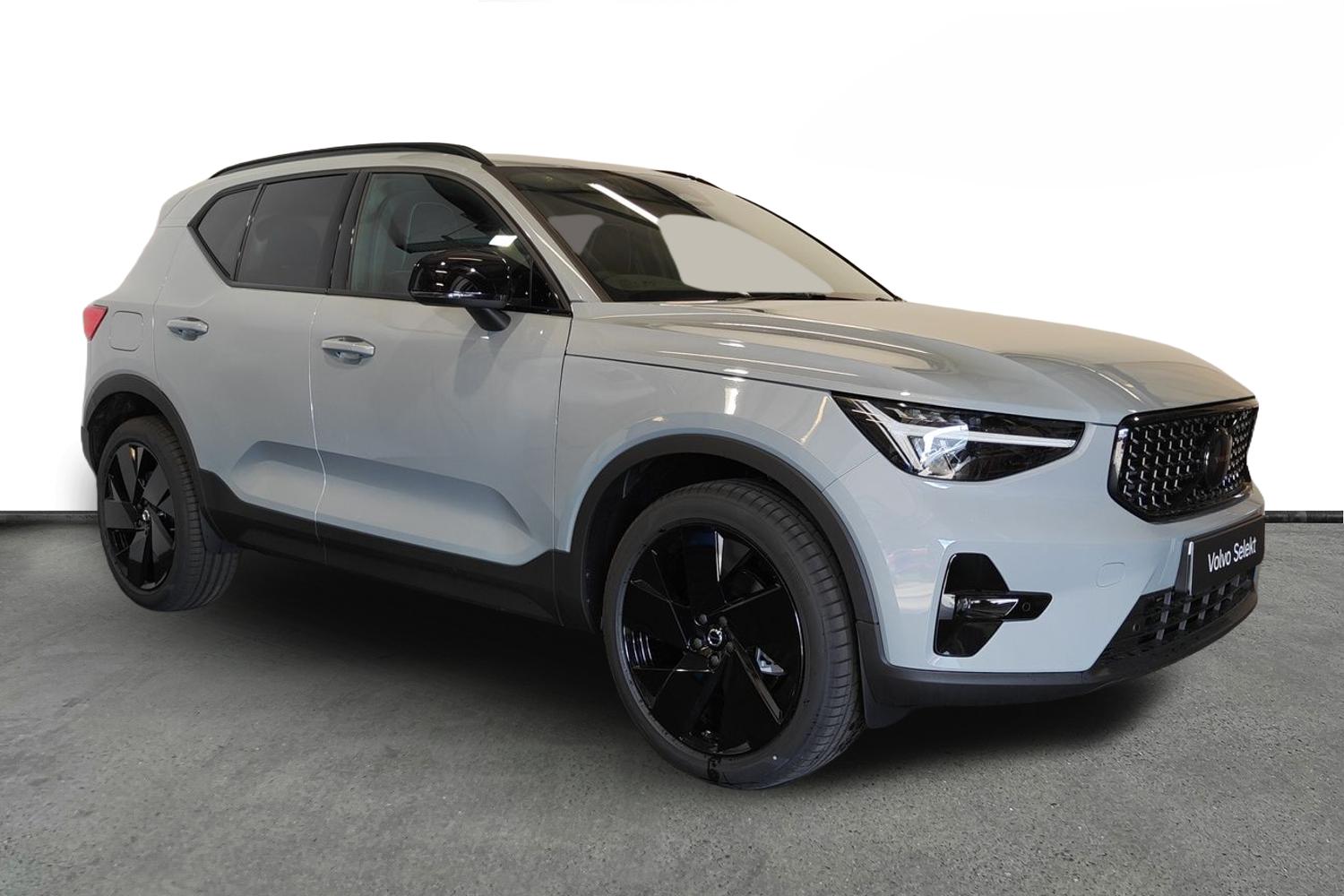 Main listing image - Volvo XC40