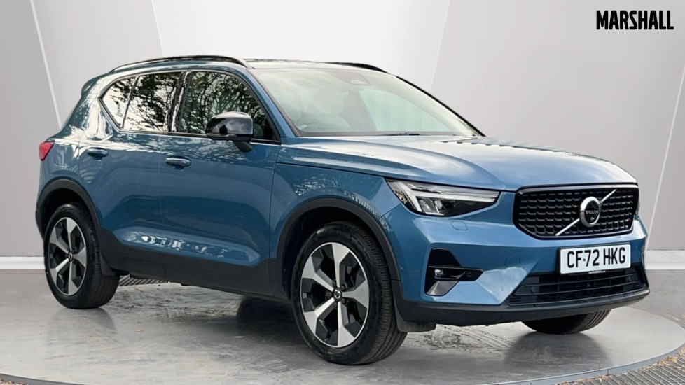 Main listing image - Volvo XC40