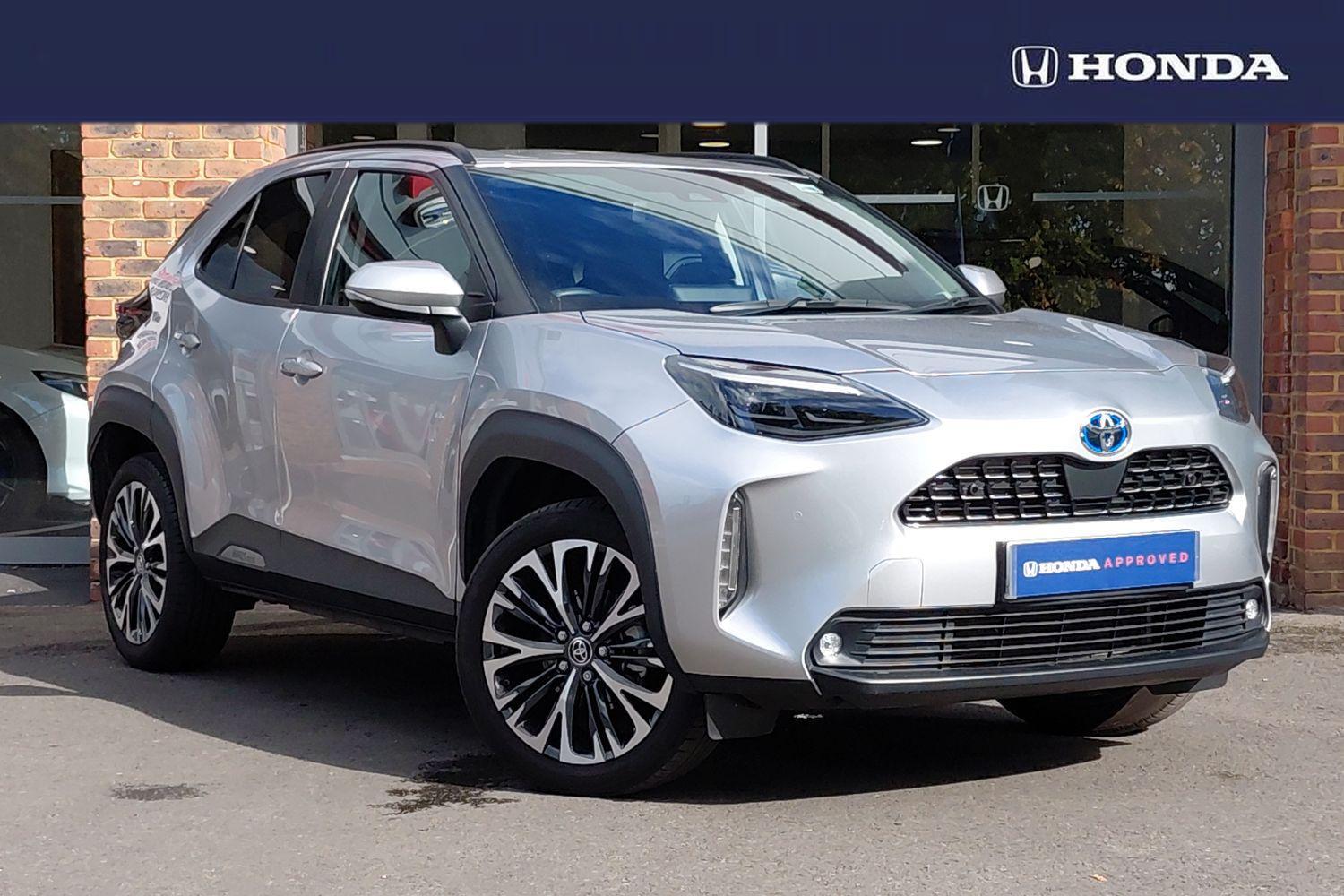 Main listing image - Toyota Yaris Cross