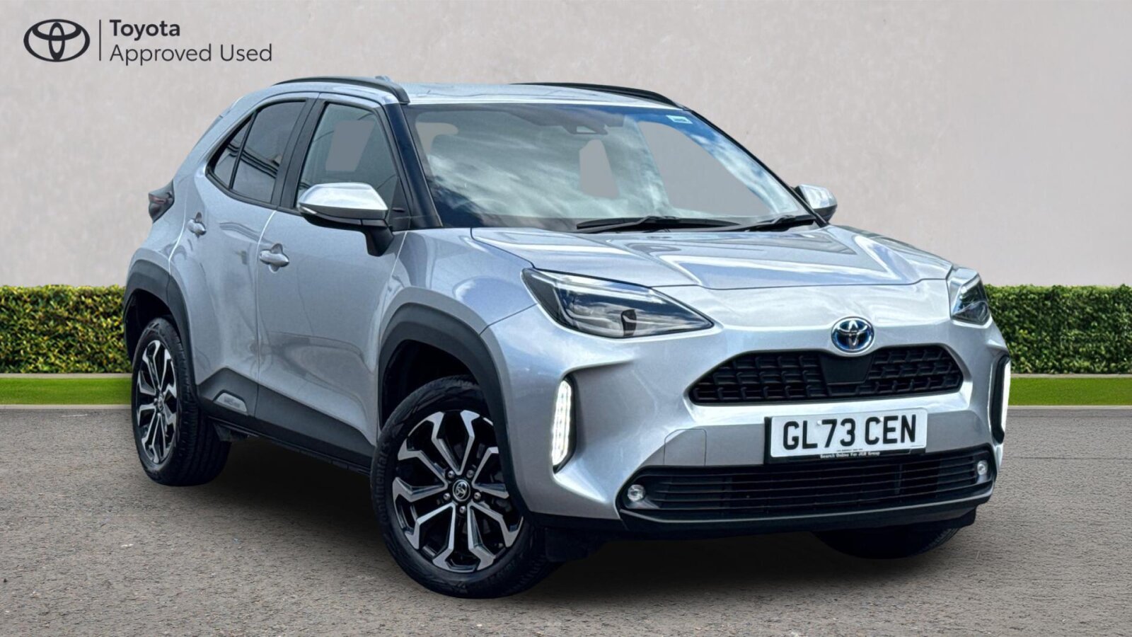 Main listing image - Toyota Yaris Cross