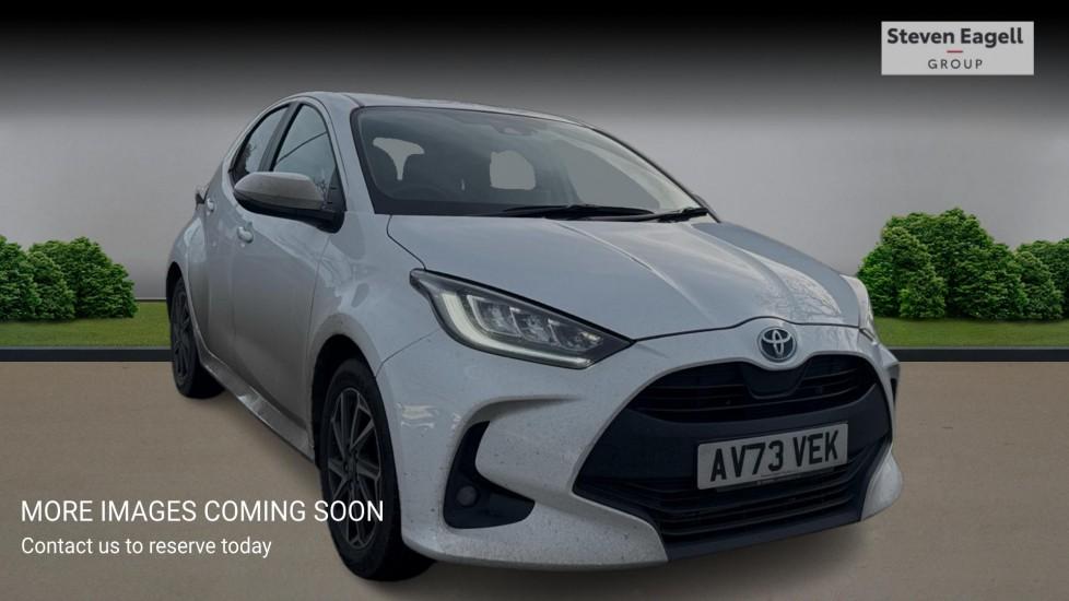 Main listing image - Toyota Yaris