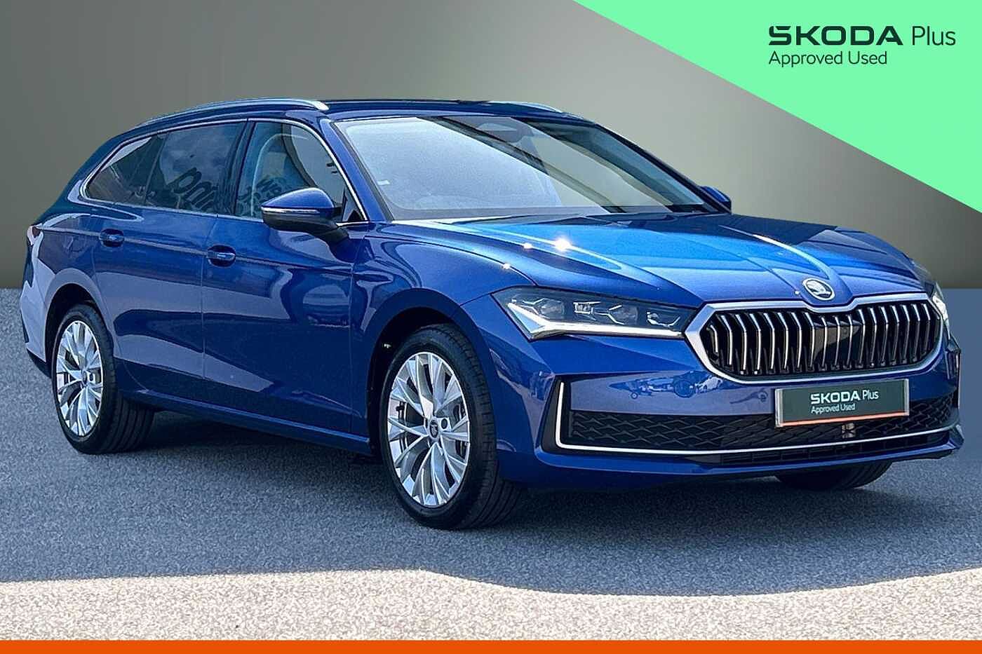 Main listing image - Skoda Superb