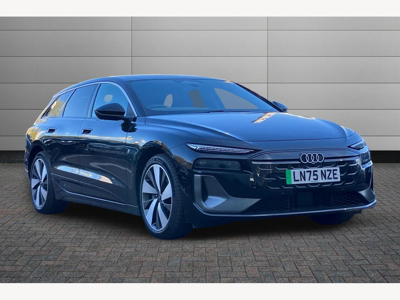 Main listing image - Audi e-tron S
