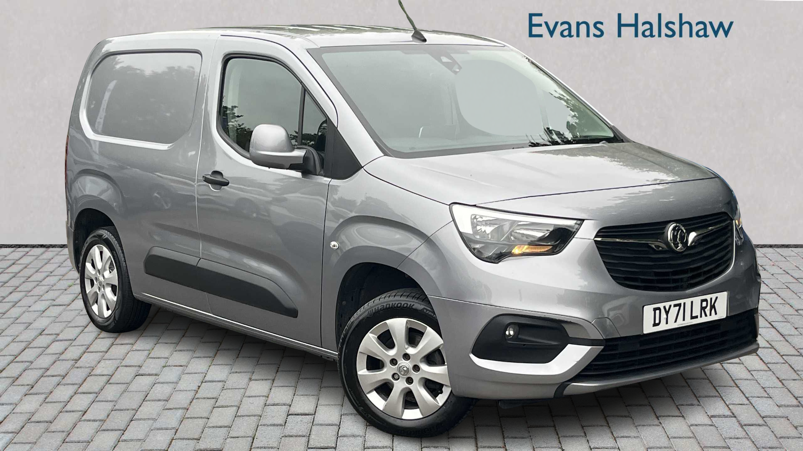Main listing image - Vauxhall Combo Cargo