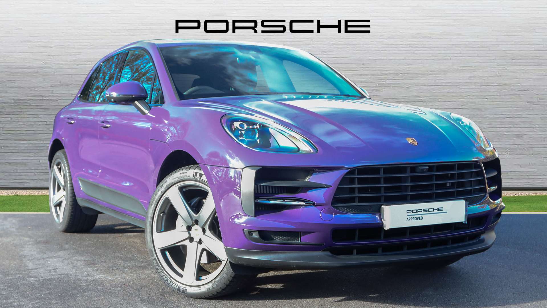 Main listing image - Porsche Macan