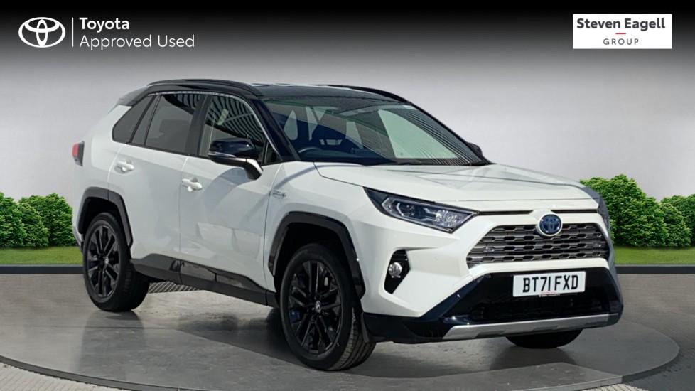 Main listing image - Toyota RAV4