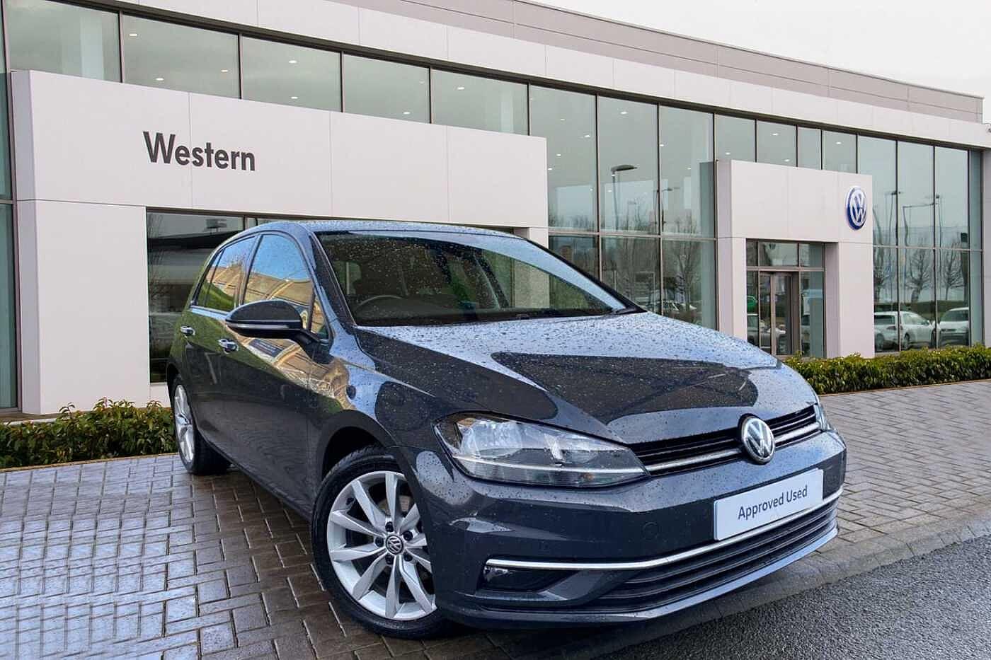 Main listing image - Volkswagen Golf