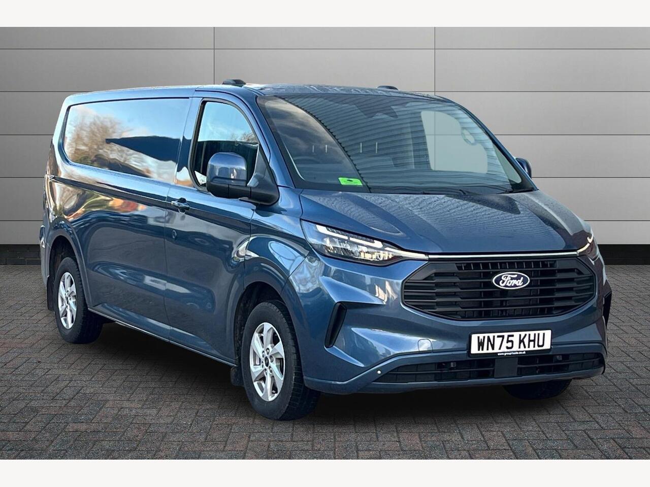 Main listing image - Ford Transit Custom