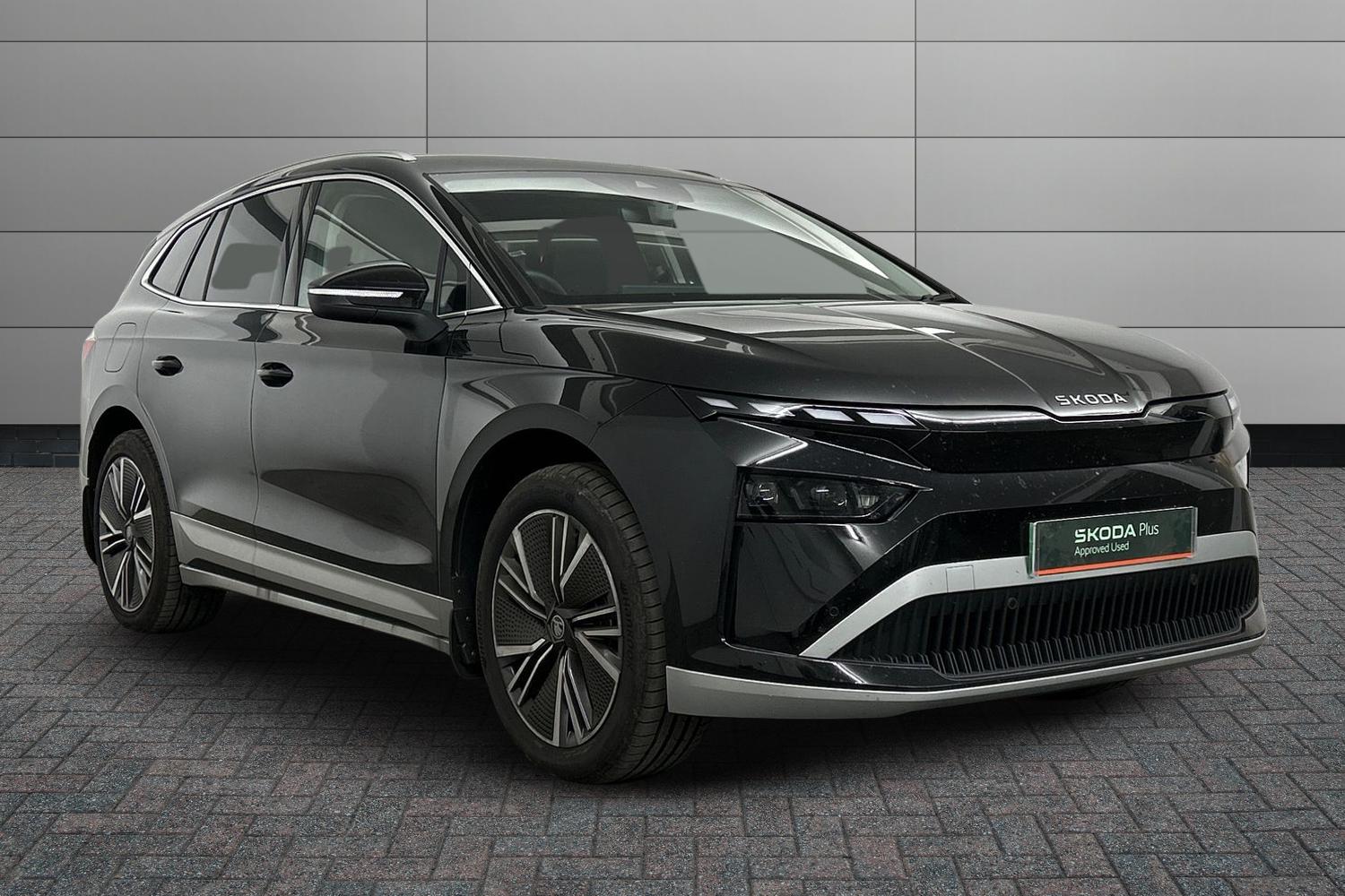 Main listing image - Skoda Enyaq