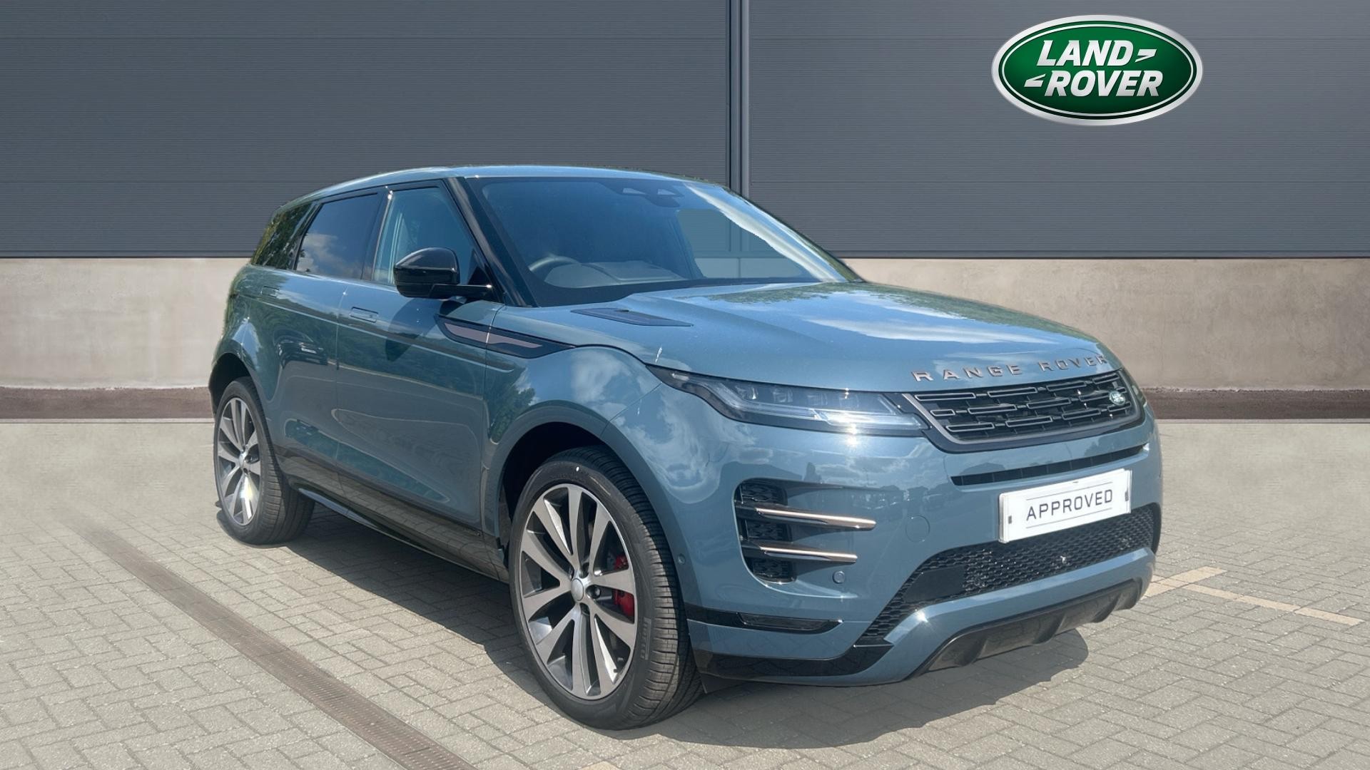 Main listing image - Land Rover Range Rover Evoque