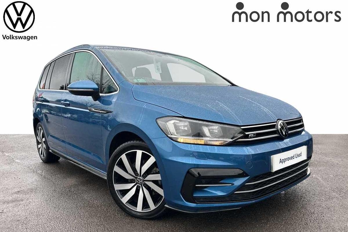 Main listing image - Volkswagen Touran