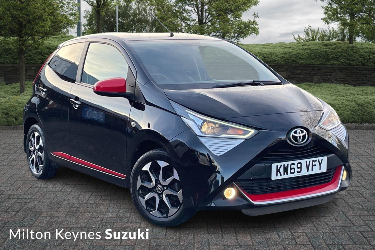 Main listing image - Toyota Aygo