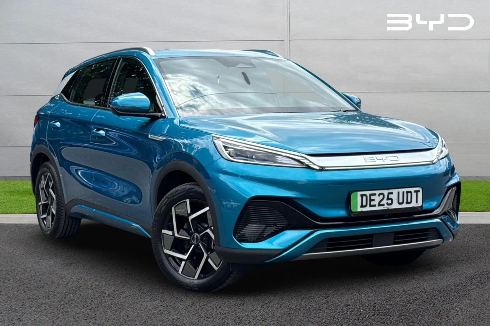 Main listing image - BYD Atto 3