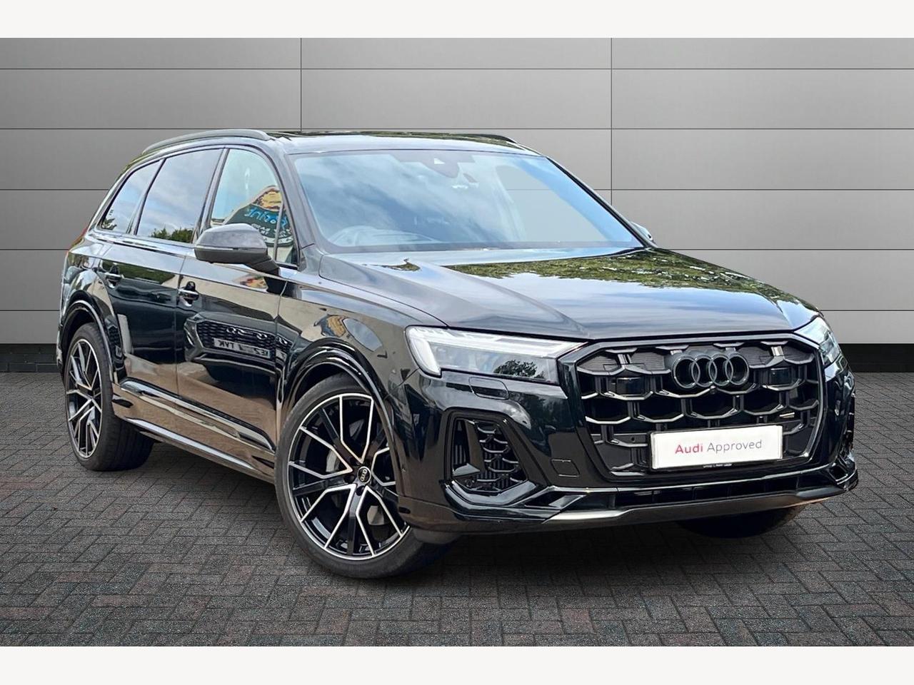 Main listing image - Audi Q7