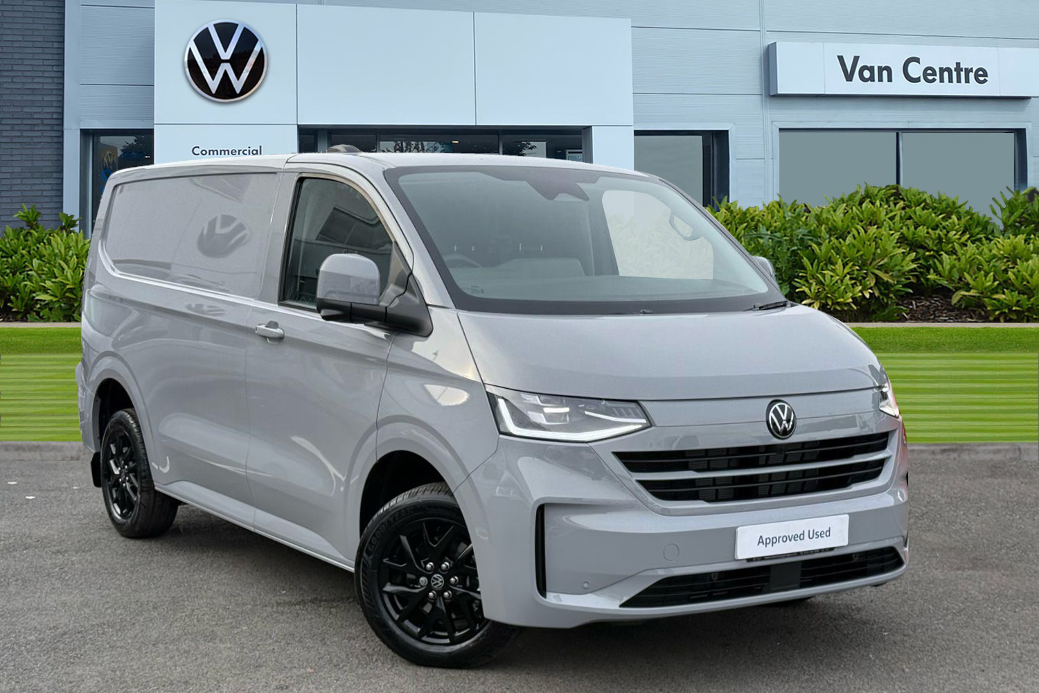 Main listing image - Volkswagen Transporter
