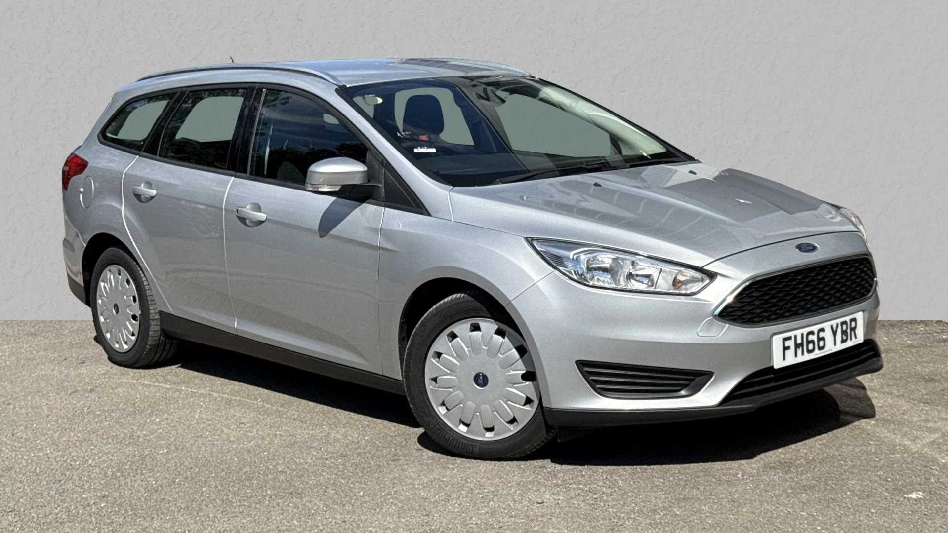 Main listing image - Ford Focus Estate