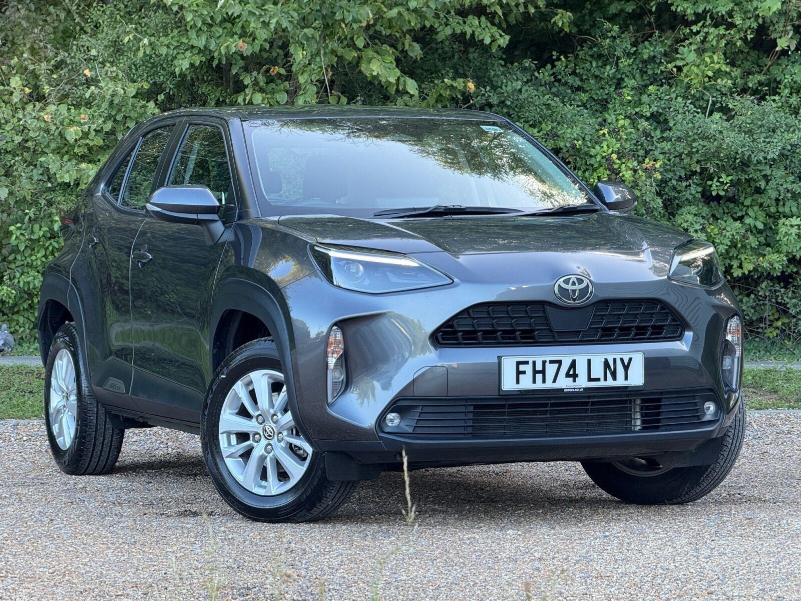 Main listing image - Toyota Yaris Cross