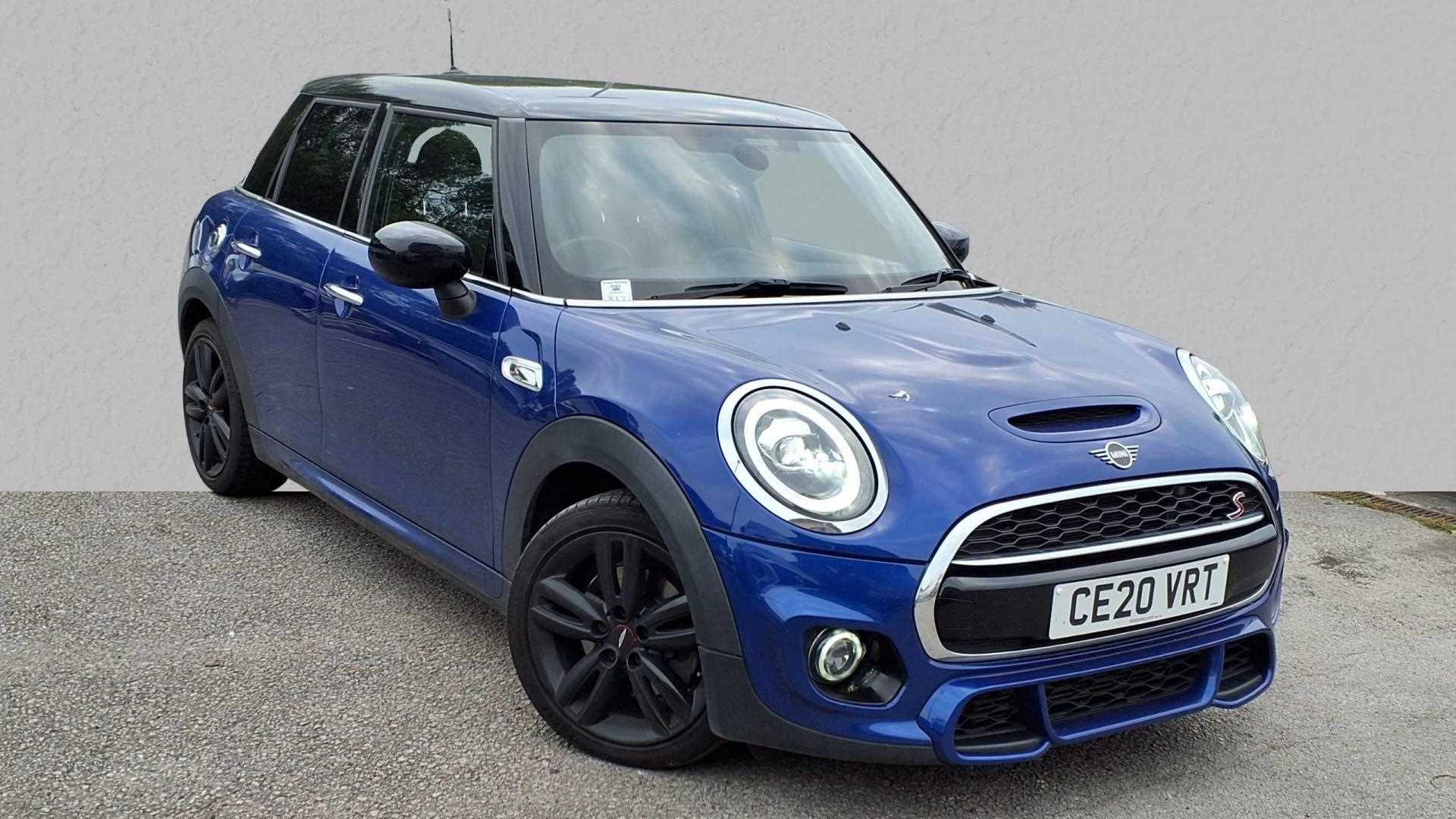 Main listing image - MINI Hatchback 5dr