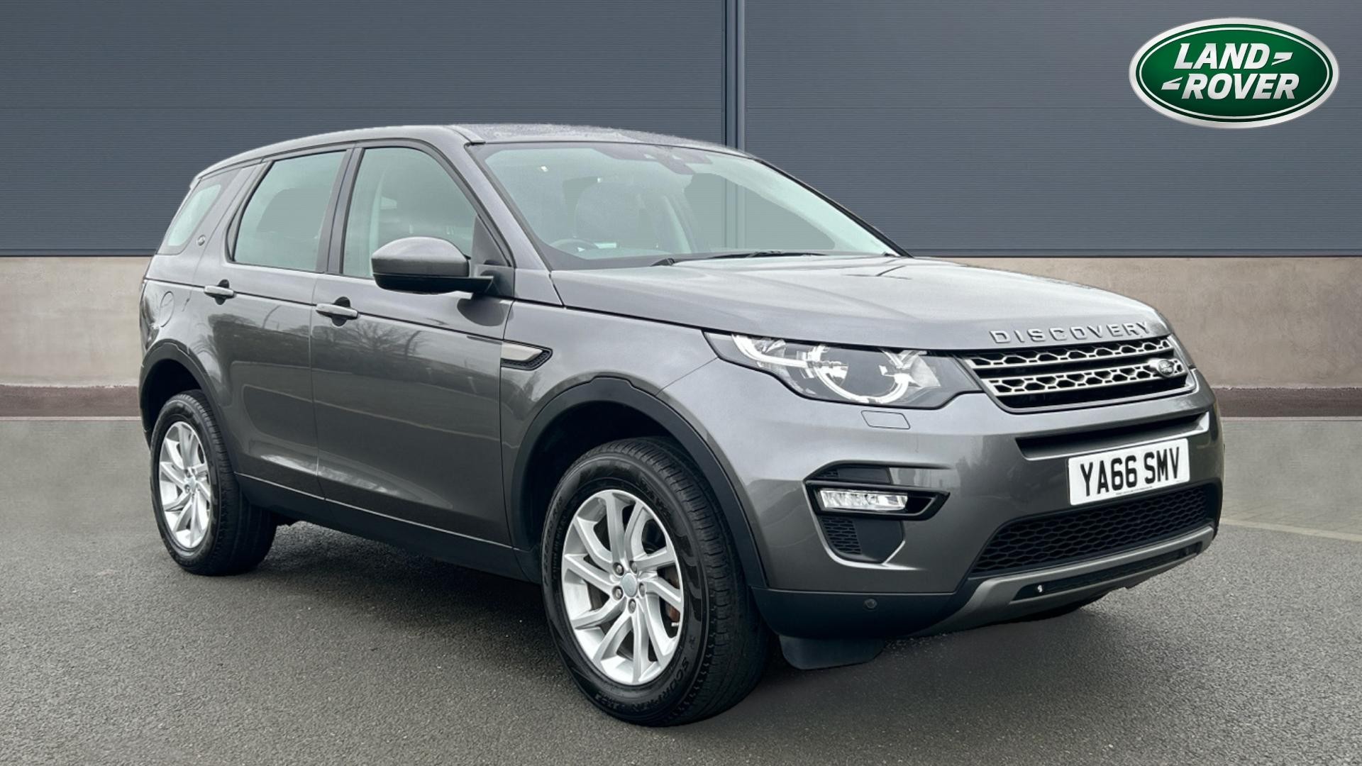 Main listing image - Land Rover Discovery Sport