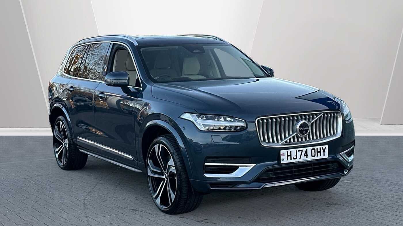 Main listing image - Volvo XC90