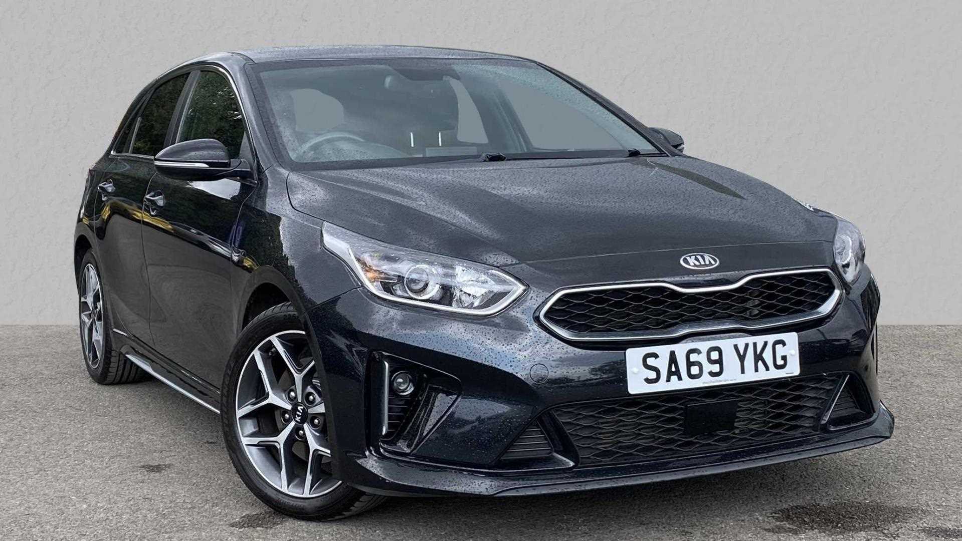 Main listing image - Kia Ceed