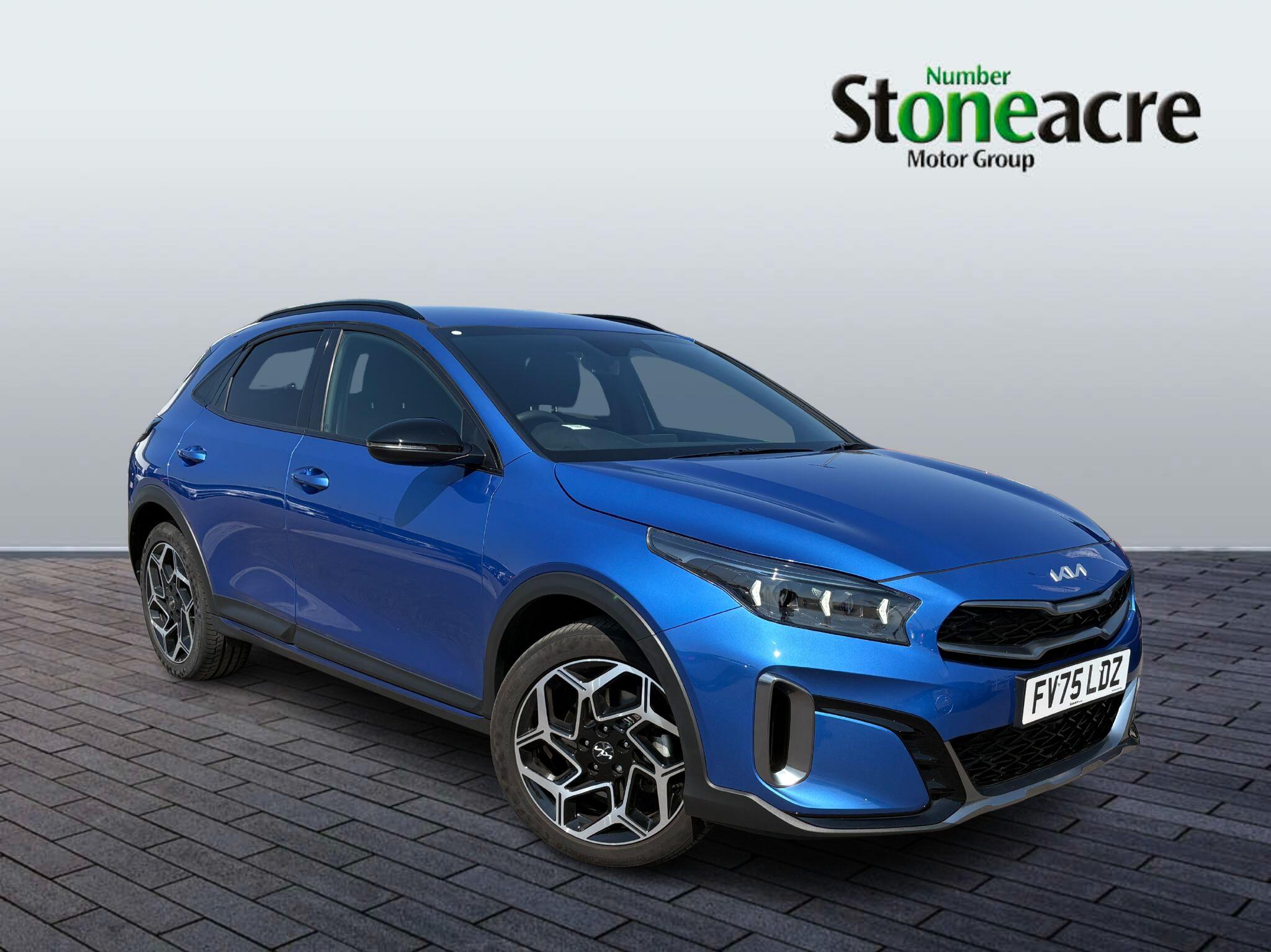 Main listing image - Kia XCeed