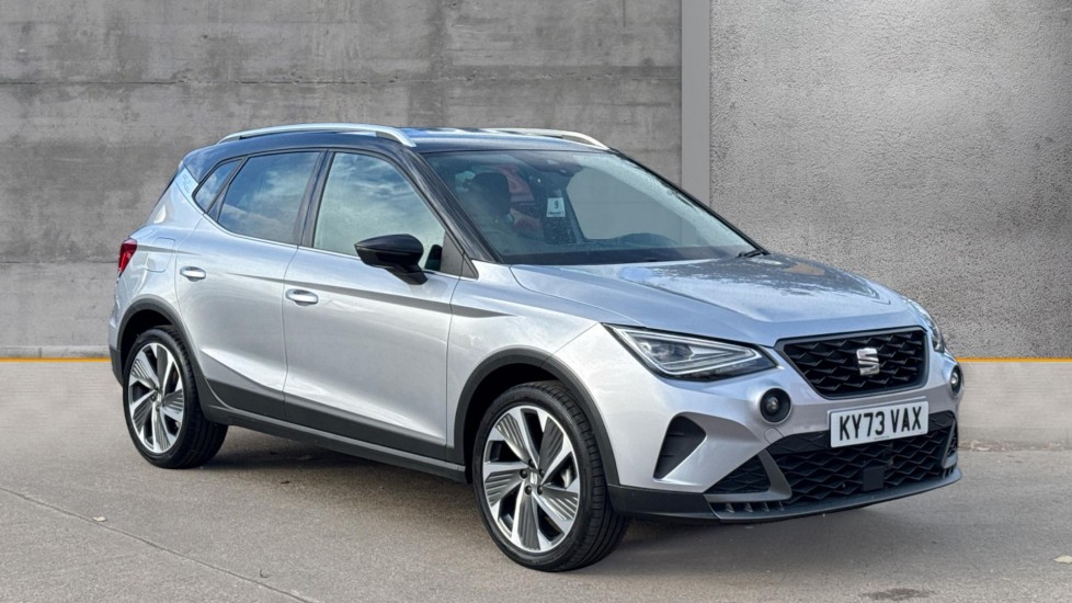 Main listing image - SEAT Arona