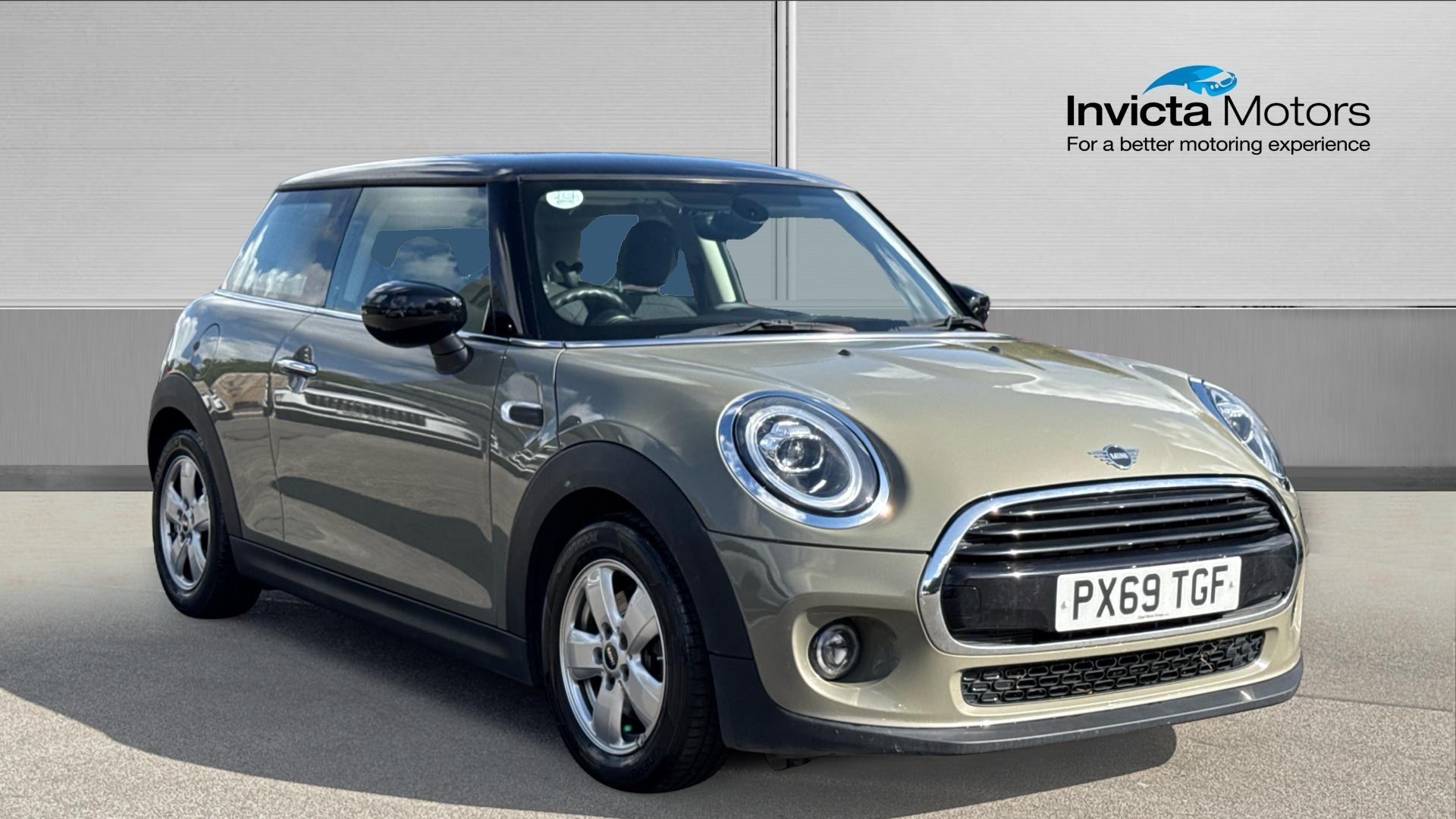Main listing image - MINI Hatchback